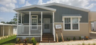 1620 Killarney Ct in Ocala, FL - Building Photo