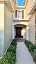 4616 Barnstead Dr in Riverview, FL - Foto de edificio - Building Photo