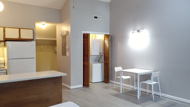 500 Fairway Village Dr, Unit 11 in Myrtle Beach, SC - Building Photo - Building Photo