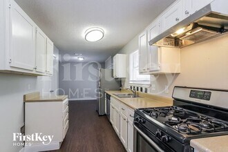 6610 Cove Lake Dr in Katy, TX - Building Photo - Building Photo