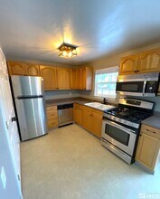 405 Kess Way in Reno, NV - Building Photo - Building Photo