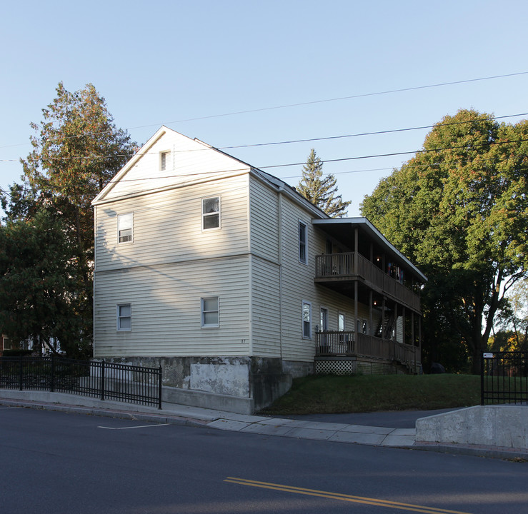 87 Broadway in Fort Edward, NY - Building Photo