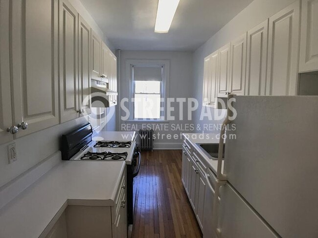 property at 100 Kilsyth Rd