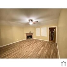 513 Paddle Dr in Crowley, TX - Building Photo - Building Photo