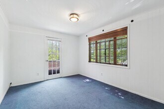 1610 N Greenbrier St in Arlington, VA - Building Photo - Building Photo