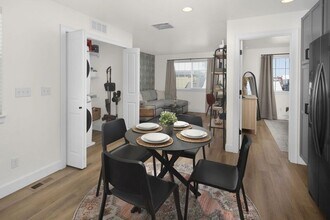 8156 E 33rd Ave in Denver, CO - Building Photo - Building Photo