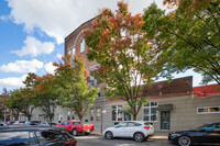 Glenridge Mews in Ridgewood, NY - Foto de edificio - Building Photo