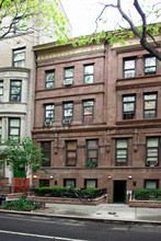 21 W 90th St in New York, NY - Building Photo - Building Photo