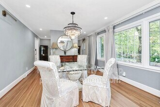5011 Montclair Ave in Charlotte, NC - Building Photo - Building Photo
