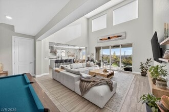 6480 Castalnova Bend Dr in Las Vegas, NV - Building Photo - Building Photo