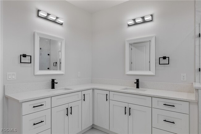 property at 521 NW 5th St