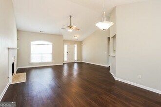 888 Summit Park Trail in Mcdonough, GA - Building Photo - Building Photo
