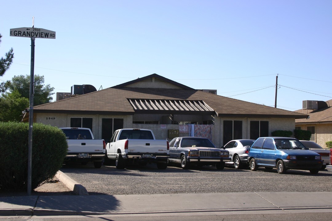 The Boulders at Grandview in Phoenix, AZ - Building Photo