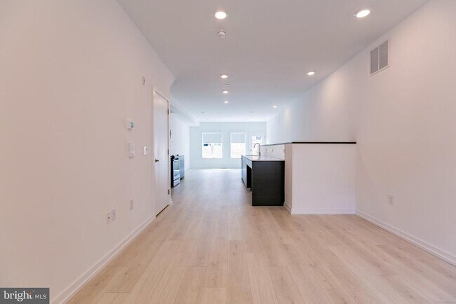 1240 LeCount St in Philadelphia, PA - Building Photo - Building Photo