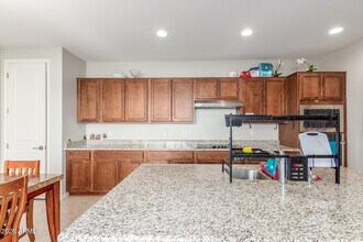 4350 E Jesse St in Gilbert, AZ - Building Photo - Building Photo