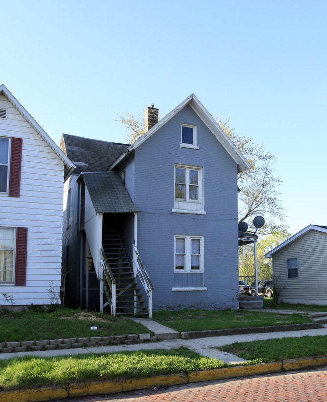 413 State St in Elkhart, IN - Building Photo - Building Photo