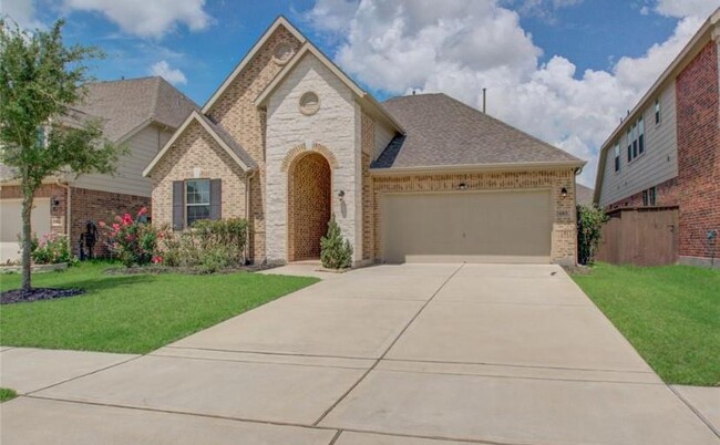 4315 Windflower Valley Ln in Park Row, TX - Foto de edificio - Building Photo