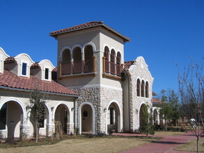 The Positano in Dallas, TX - Building Photo - Building Photo