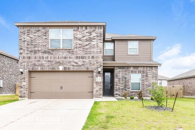 property at 2020 Meadow Dr