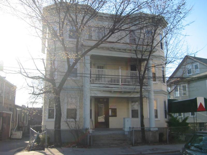 59 Linden St in Boston, MA - Foto de edificio