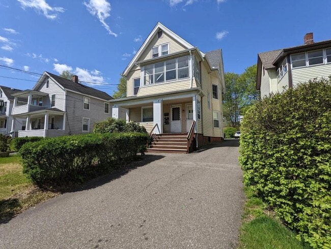 property at 71 Franklin St