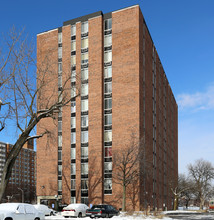 Jaycee Towers in Dayton, OH - Building Photo - Building Photo