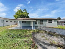 6561 Thomas St in Hollywood, FL - Building Photo