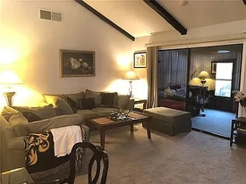 2337 Inagua Way in Winter Park, FL - Building Photo