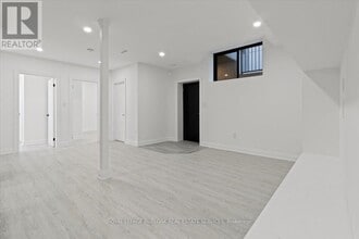 253 Federal St in Hamilton, ON - Building Photo - Building Photo
