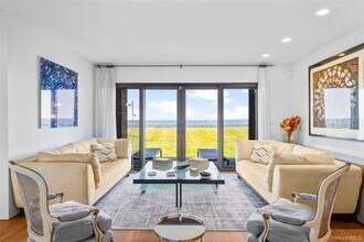 17 Waters Edge in Rye, NY - Building Photo - Building Photo