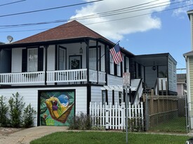 508 10th St in Galveston, TX - Building Photo