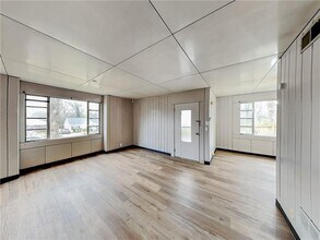 832 Burchill St SW in Atlanta, GA - Foto de edificio - Building Photo