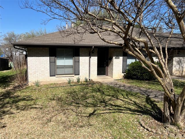 1506 Parkside Dr in Carrollton, TX - Building Photo - Building Photo