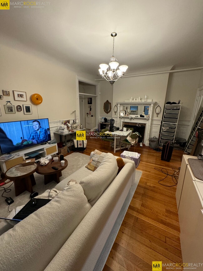 property at 366 Commonwealth Ave