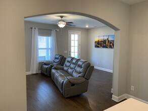 641 Trotters Aly in Gallatin, TN - Building Photo - Building Photo