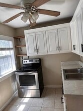 724 Carpenter St in Brunswick, GA - Building Photo - Building Photo