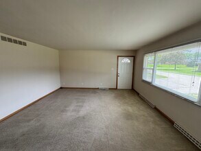 270 Kenridge Rd, Unit B in Fairlawn, OH - Building Photo - Building Photo