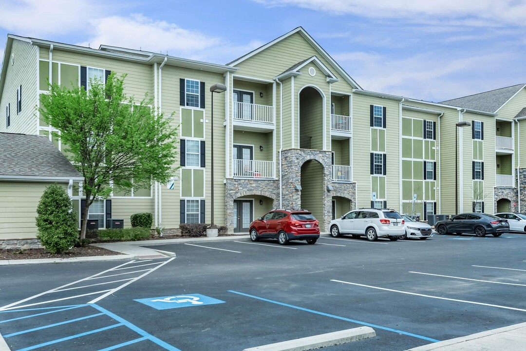 Monarch Apartments Photo