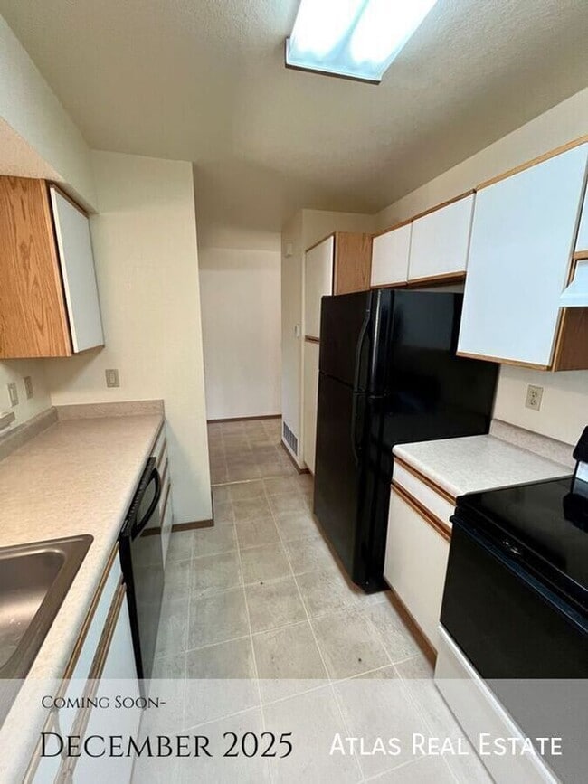 2357 Shawnee Dr in Colorado Springs, CO - Building Photo - Building Photo