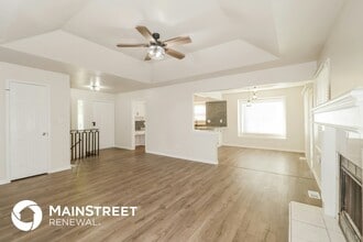 109 NW Chestnut St in Blue Springs, MO - Building Photo - Building Photo