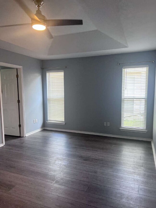 989 Claeven Cir in Fort Walton Beach, FL - Building Photo - Building Photo