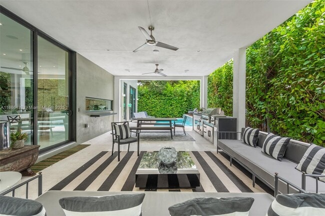 4675 NE 2nd Ave in Miami, FL - Foto de edificio - Building Photo