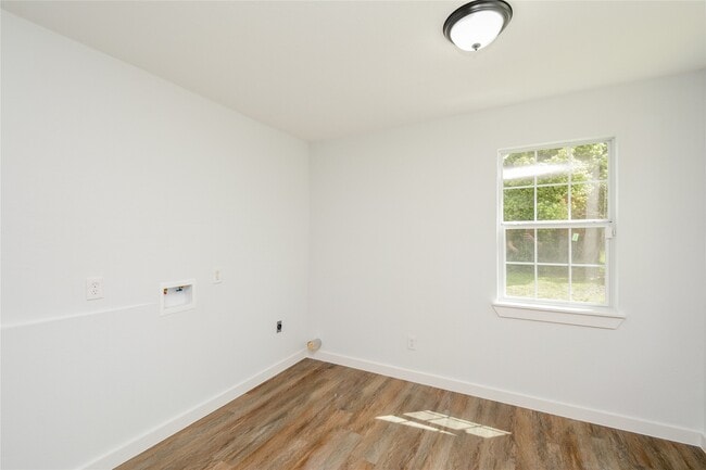 property at 4708 Los Angeles St