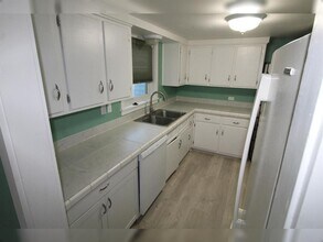 2185 44th St Apt C in Los Alamos, NM - Building Photo - Building Photo