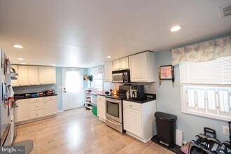 113 Maple Ave in Goldsboro, MD - Building Photo - Building Photo