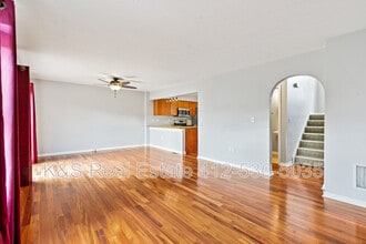 2711 Canterbury Dr in Imperial, PA - Building Photo - Building Photo