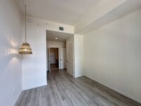 447 NE 29th St, Unit B2 in Miami, FL - Foto de edificio - Building Photo