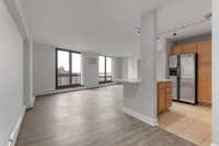 The Duplex Tower in Chicago, IL - Building Photo - Interior Photo