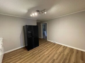 502 S Gray St in Gastonia, NC - Building Photo - Building Photo