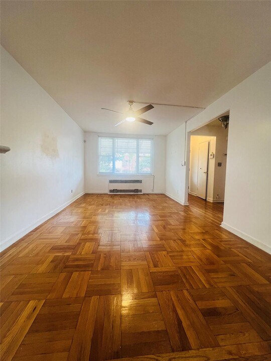 4831 Wilder Ave in Bronx, NY - Building Photo